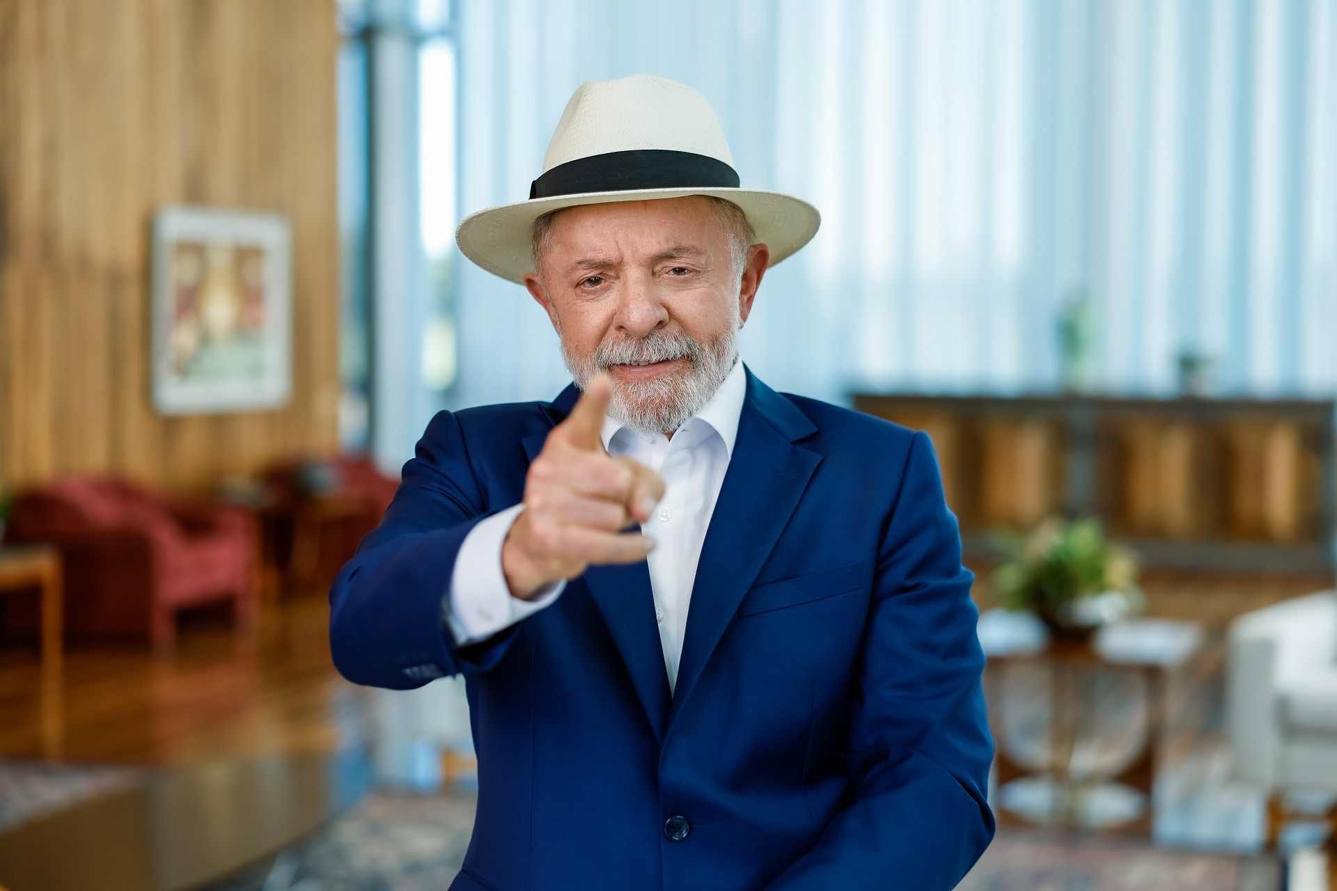 Lula diz que China &eacute; &ldquo;parceira privilegiada&rdquo; do Brasil