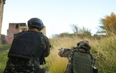 Exército Brasileiro prepara 5 brigadas com prontidão imediata para responder a possível guerra