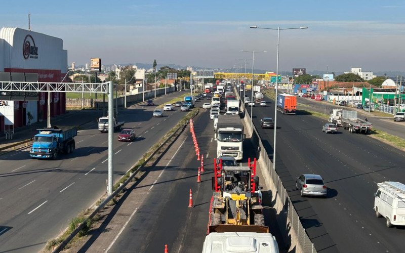 Motoristas enfrentam mais um dia de lentidão na BR-116 entre São Leopoldo e Novo Hamburgo  | abc+