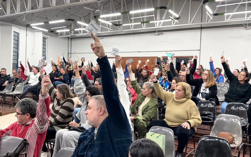 Professores municipais aceitam proposta apresentada pela prefeitura 