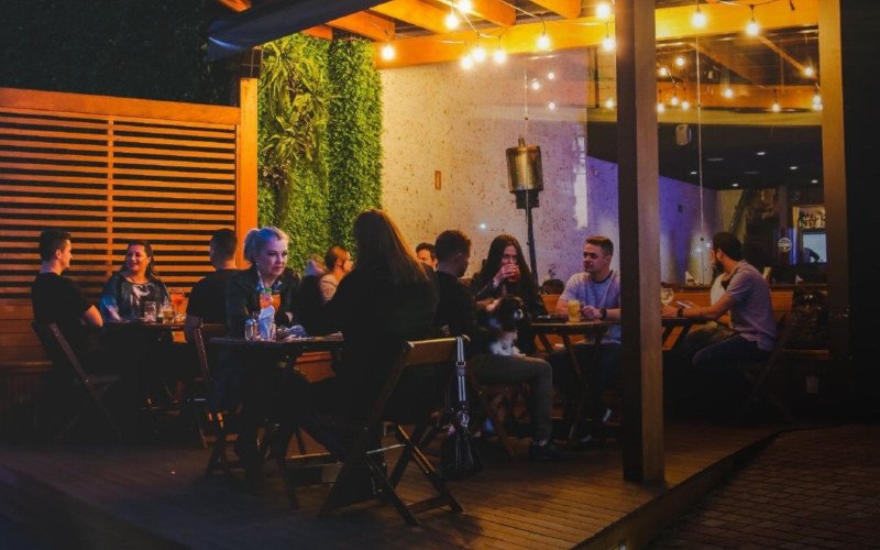Em Novo Hamburgo, o Boteco 1538 recebe o bate-papo com o tema "O tempo não para: estamos preparados para viver mais e melhor?", no dia 20, às 19h | abc+