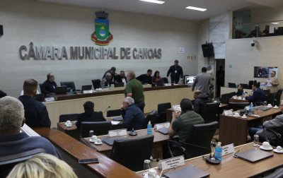 CPI da Corsan ouve moradores sobre falhas no serviço e divulga canal para denúncias