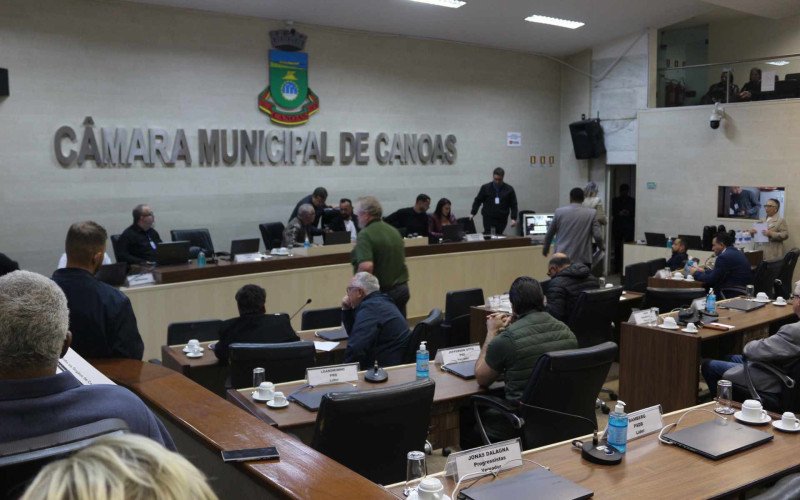 Audiência pública recebeu denúncias de falta d’água, cobranças indevidas e problemas no atendimento da Corsan | abc+
