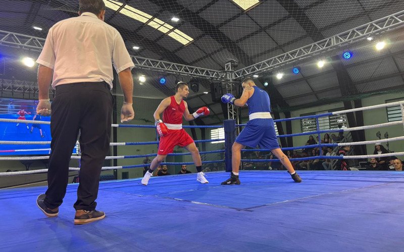 Open Fight Olho no Olho chegou a sua 4ª edição em Sapiranga. Evento foi realizado no Palácio dos Esportes ao longo deste sábado (16) | abc+