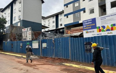 Nove moradores seguem desalojados após deslizamento de terra em condomínio de Novo Hamburgo