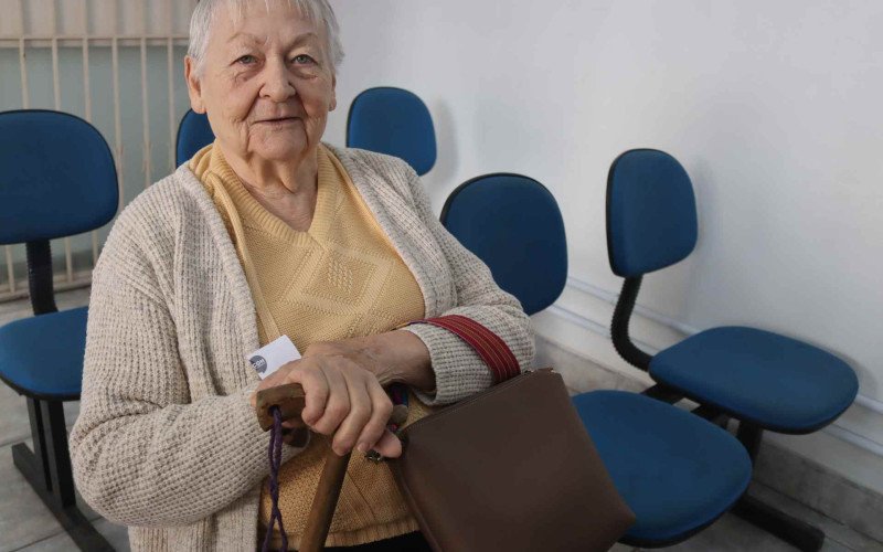 Irina, que chegou antes de haver fila no local, comenta que deslocamento at&eacute; o local ficou mais f&aacute;cil