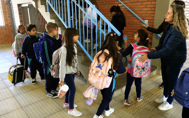 18/05/26 EMEF ASSIS BRASIL - VOLTA  AULAS 