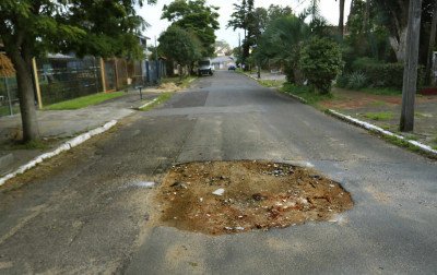 Prefeitura homologa nova empresa para fazer a manutenção das ruas de Canoas