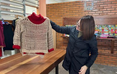 "Tudo a partir de R$ 5": Saiba até quando vai o brechó da Feira de Inverno da Capela São Miguel