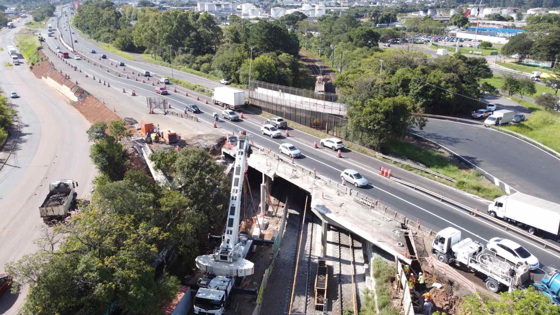 Obras do Dnit em viaduto causam alterações na operação da Trensurb no fim de semana; entenda