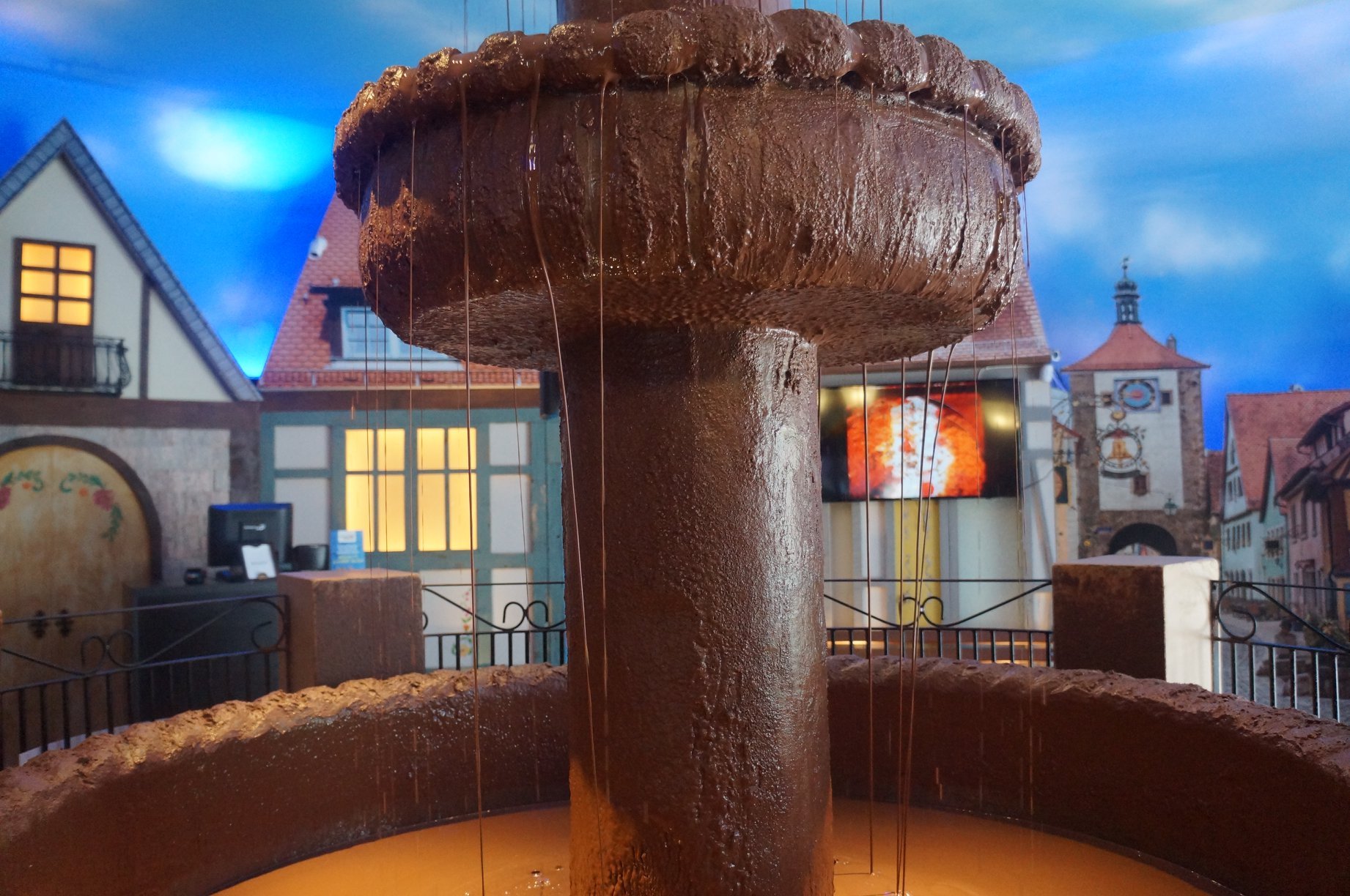 Entenda o vídeo da fonte de chocolate em Gramado que viralizou com quase 5 milhões de views
