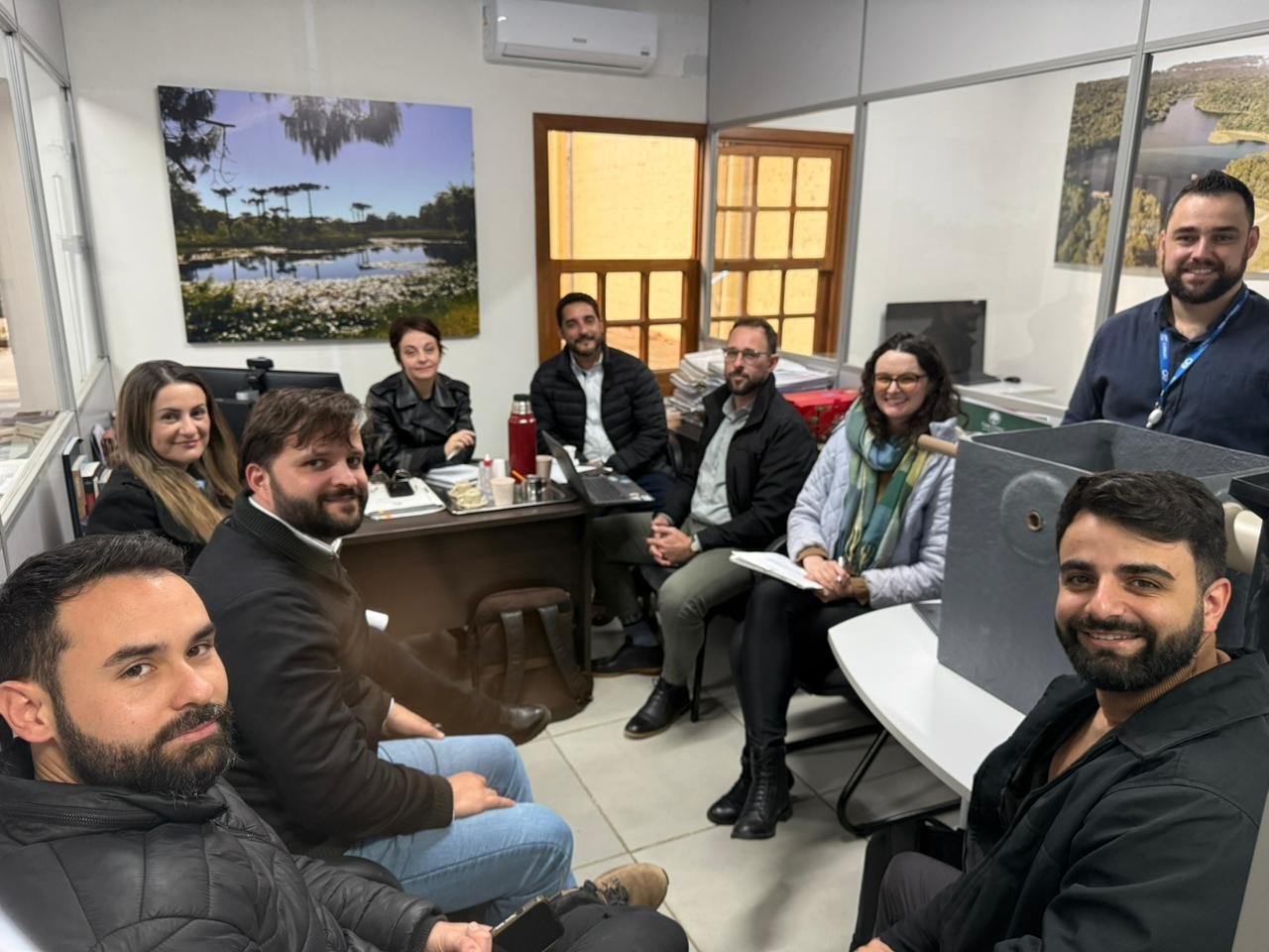 Corsan e Meio Ambiente discutem solu&ccedil;&otilde;es e andamento das obras de saneamento em Gramado