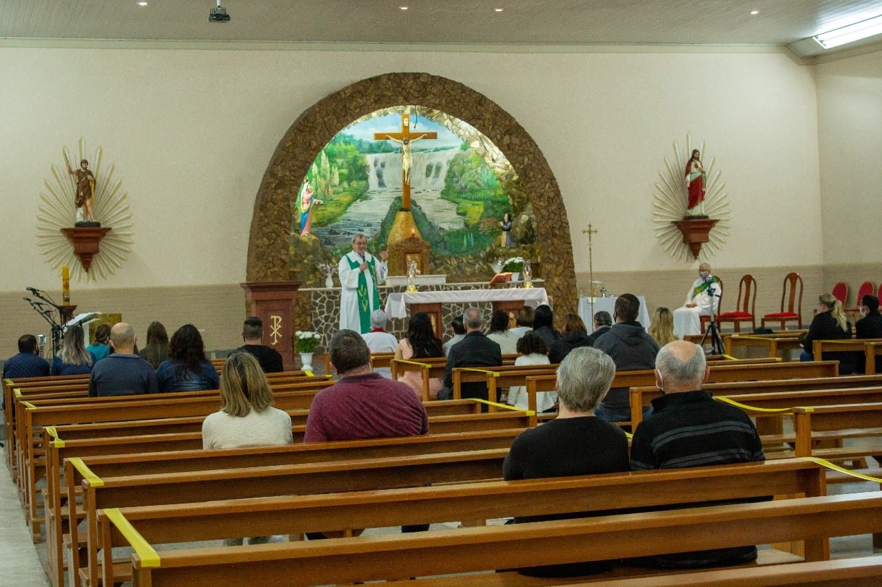 Paróquia de Nossa Senhora do Caravaggio celebra padroeira com programação especial em Canoas; confira