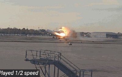 VÍDEO: Novas imagens mostram motor se descolando de avião que explodiu
