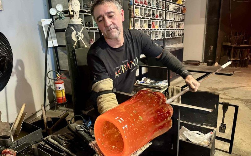 Artesão da Cristais de Gramado, Marcelino Dias