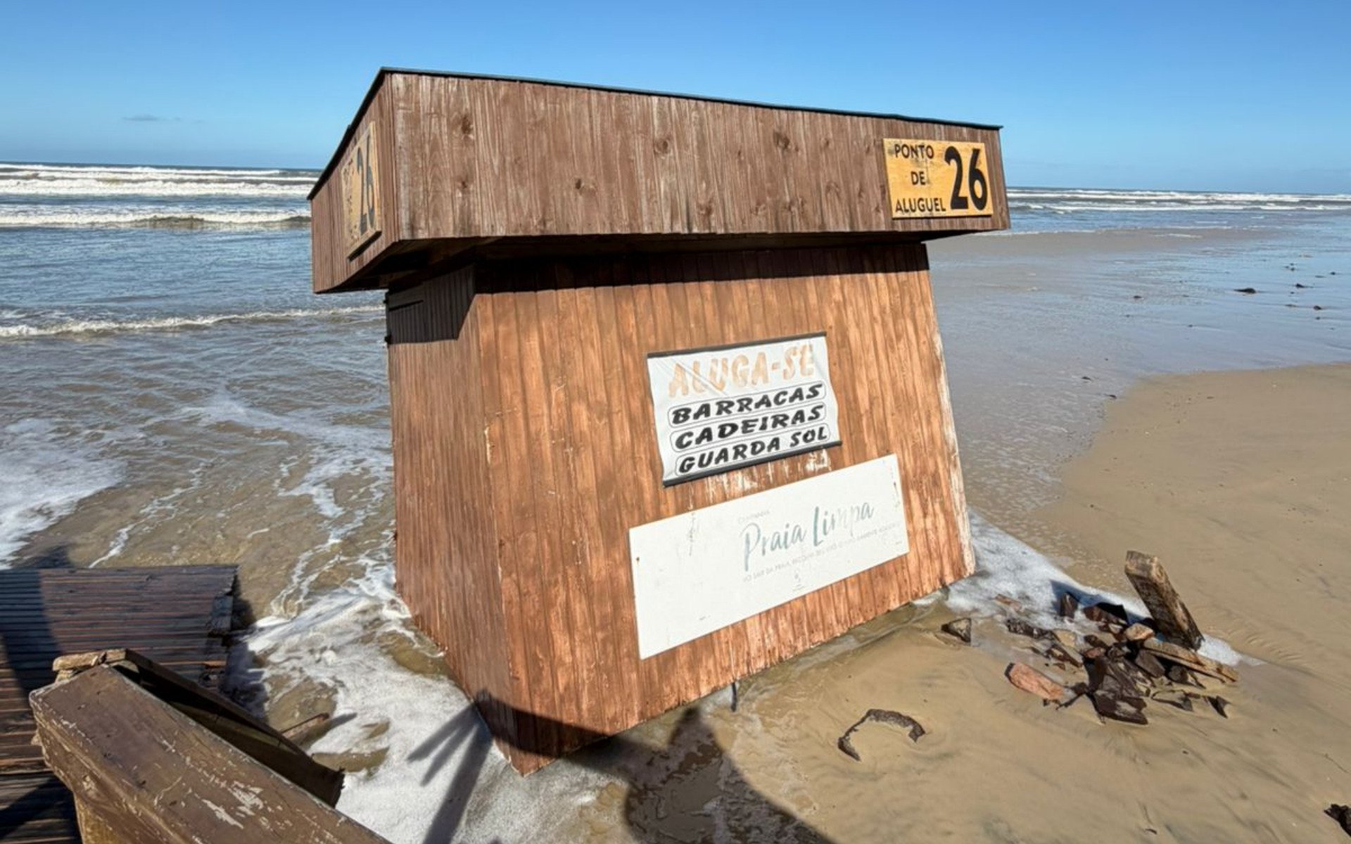 Ressaca provocou estragos em Capão da Canoa