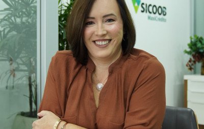 Cooperados do Sicoob MaxiCrédito tiveram R$ 1 bilhão em economia em 2025