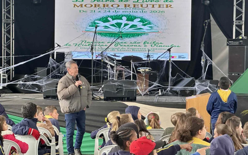 Sandro Blume foi patrono na 33ª Feira do Livro de Morro Reuter