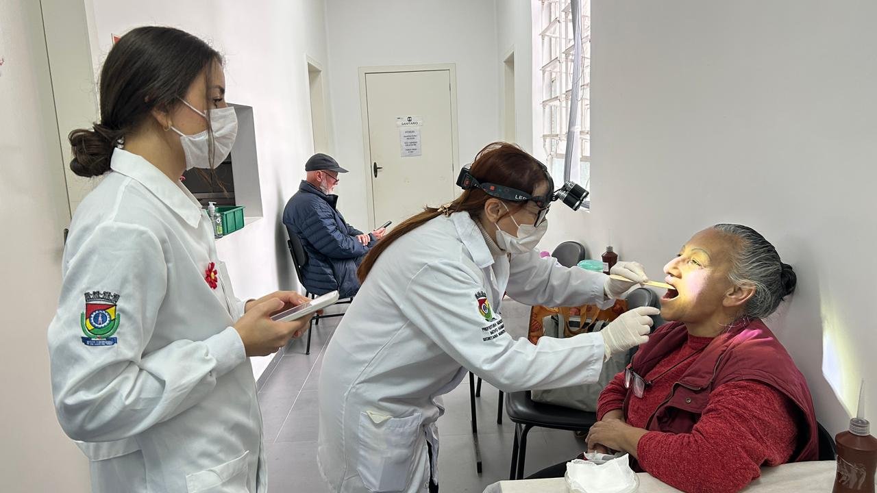 Iniciativa em Novo Hamburgo conscientiza sobre câncer que deve ter mais 17 mil novos casos ao ano neste triênio