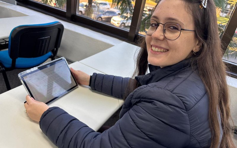  Lyandra Teixeira utilizou intelig&ecirc;ncia artificial em uma atividade do curso de Gest&atilde;o para Inova&ccedil;&atilde;o e Lideran&ccedil;a, da Unisinos