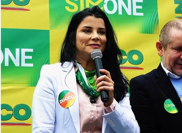 A primeira-dama de São Leopoldo, Simone Dutra, lançou oficialmente a pré-candidatura a deputada federal pelo Republicanos