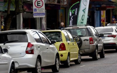 "Está difícil estacionar": Saiba quando Canoas vai avaliar a volta do estacionamento rotativo