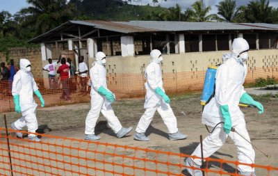 Voluntários brasileiros morrem no Congo devido a surto de Ebola; Cruz Vermelha se manifesta