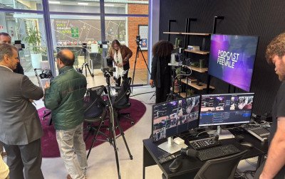 Universidade Feevale ganha novo estúdio de podcast e Núcleo de Educação Continuada; saiba mais