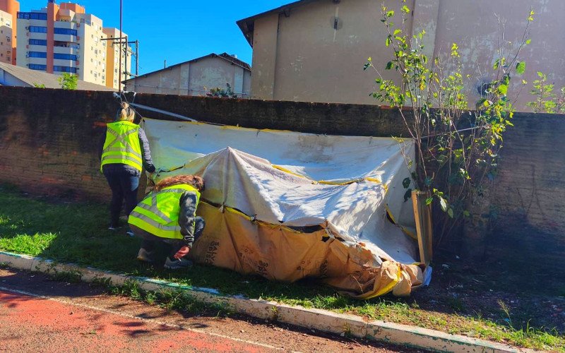 Equipes fazem ações com pessoas em situação de rua