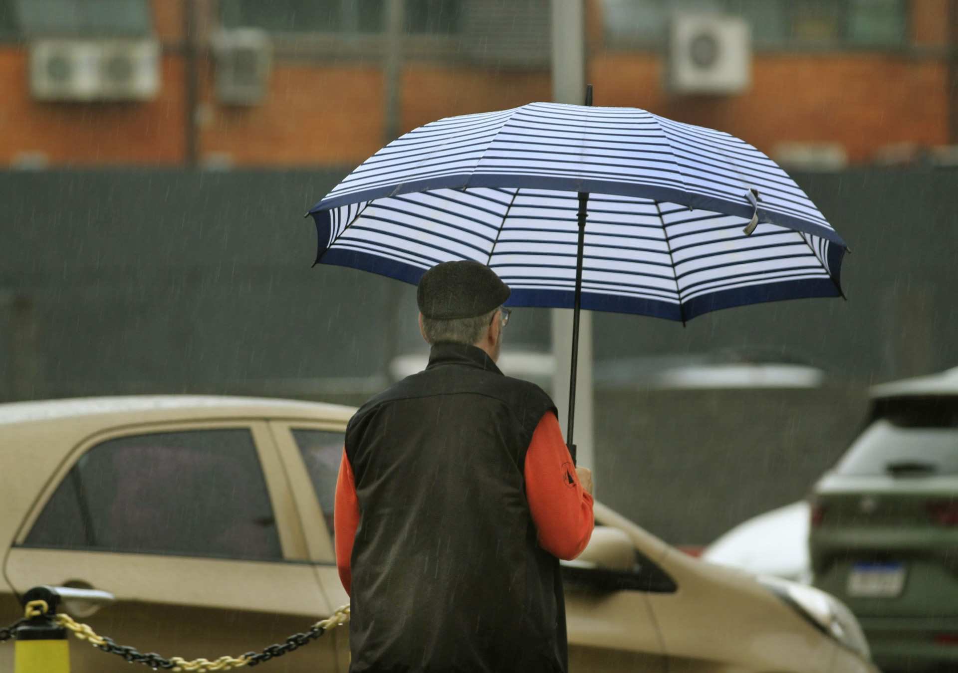 Tempo começa a mudar e chuva vai aumentar com formação de ciclone | abc+