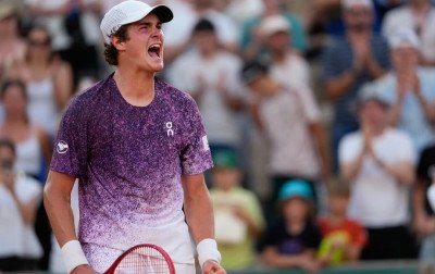 João Fonseca vence Djokovic em virada histórica em Roland Garros