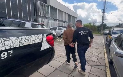 Idoso preso com imagens de abuso infantil em Canoas tinha playground no pátio de casa