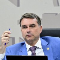 PT fala em "Tarifl&aacute;vio", enquanto oposi&ccedil;&atilde;o tenta se desassociar de tarifas de Trump