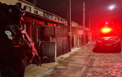 Polícia prende últimos dois foragidos por sessão de tortura com coronhadas de fuzil e pistola