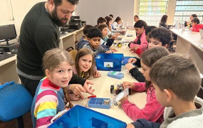 A paixão pela robótica gera frutos na Emeb Imperatriz Leopoldina