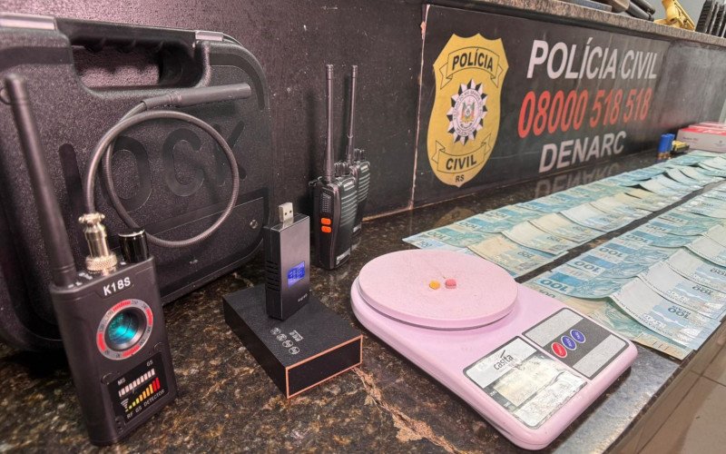 Operação da Polícia Civil prende grupo criminoso que atuava em imóveis no bairro Santo Afonso, em Novo Hamburgo