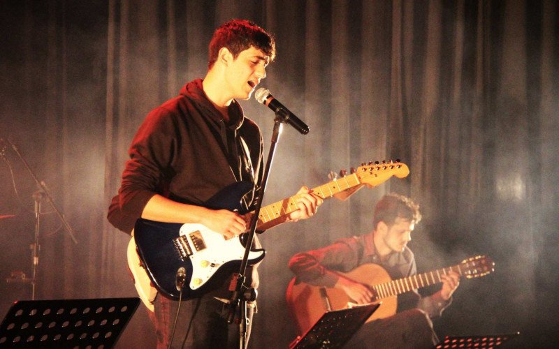 Alunos fizeram apresentações ao longo do dia
