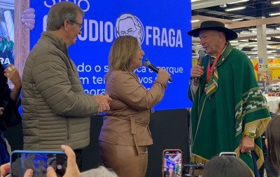 Luciano Hang é homenageado em inauguração da Havan na região