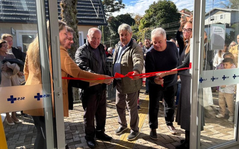 Inauguração do novo posto de saúde no Carniel, em Gramado