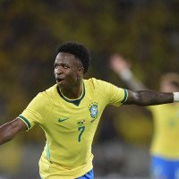 NANDO GROSS: Vinícius Jr, enfim protagonista; a política não pode contaminar a copa e o Mundial com 48 times deu certo