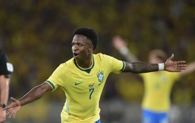 Seleção brasileira se despede com goleada sobre o Panamá no Maracanã