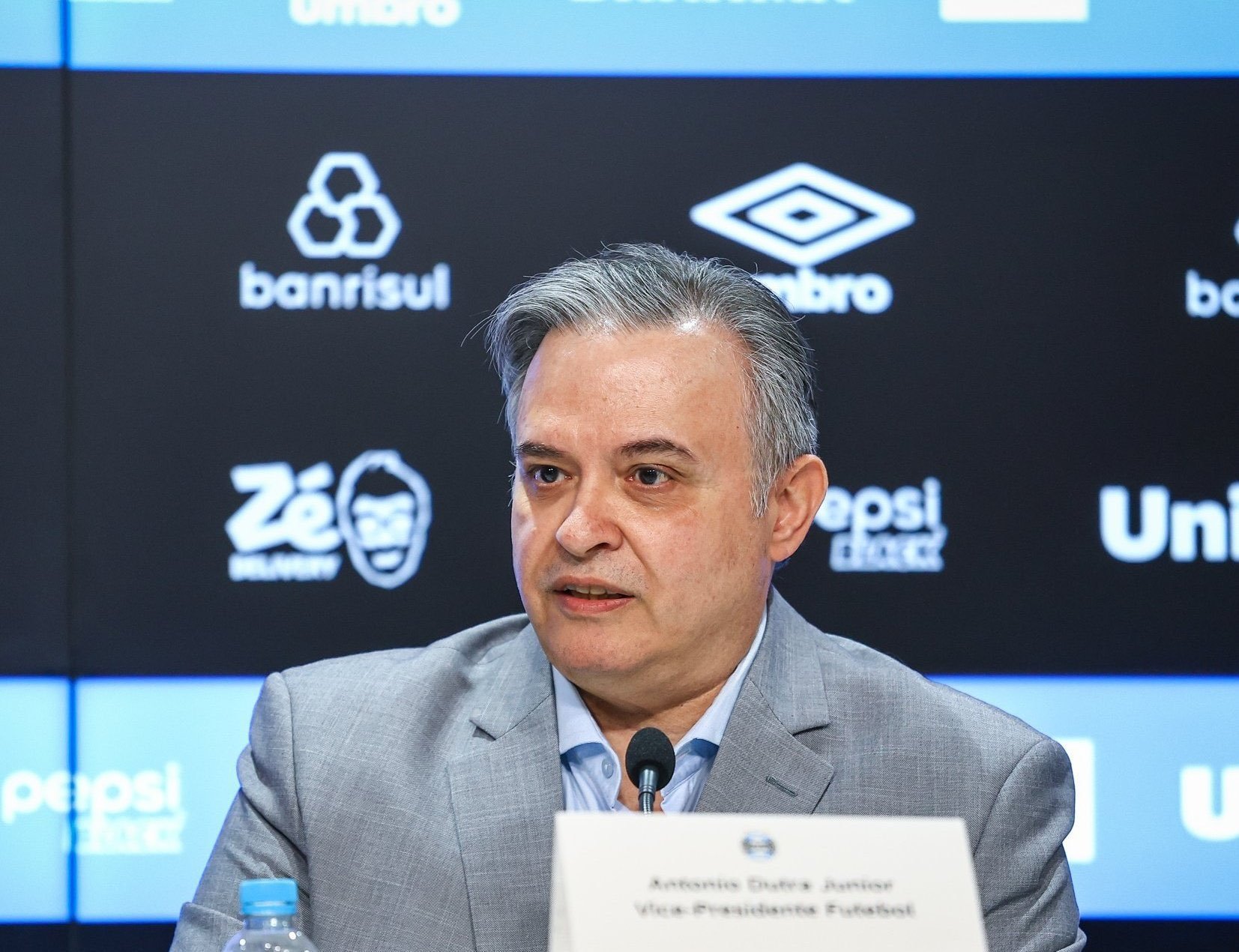 Antonio Dutra Junior deixa comando do futebol gremista
