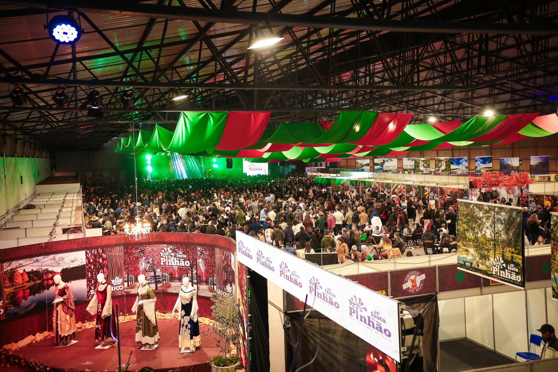 Shows, gastronomia e at&eacute; Fan Fest da Copa do Mundo: S&atilde;o Francisco de Paula realizar&aacute; 27&ordf; Festa do Pinh&atilde;o