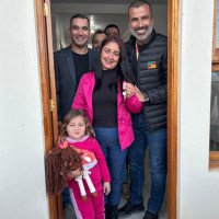 Moradores de Parob&eacute; recebem casas populares