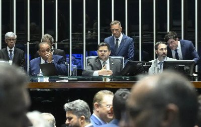 Senado anula norma sobre aborto legal em crianças vítimas de estupro