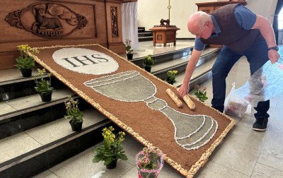 Missa, tapete e procissão: veja a agenda de algumas paróquias para este Corpus Christi