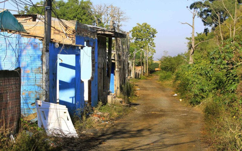  03/06/26  DIQUE  DA  ARAÇA