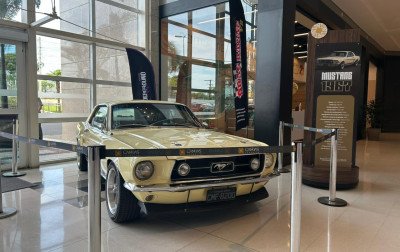 Mustang 1967 e discos de vinil são atrações no Canoas Shopping