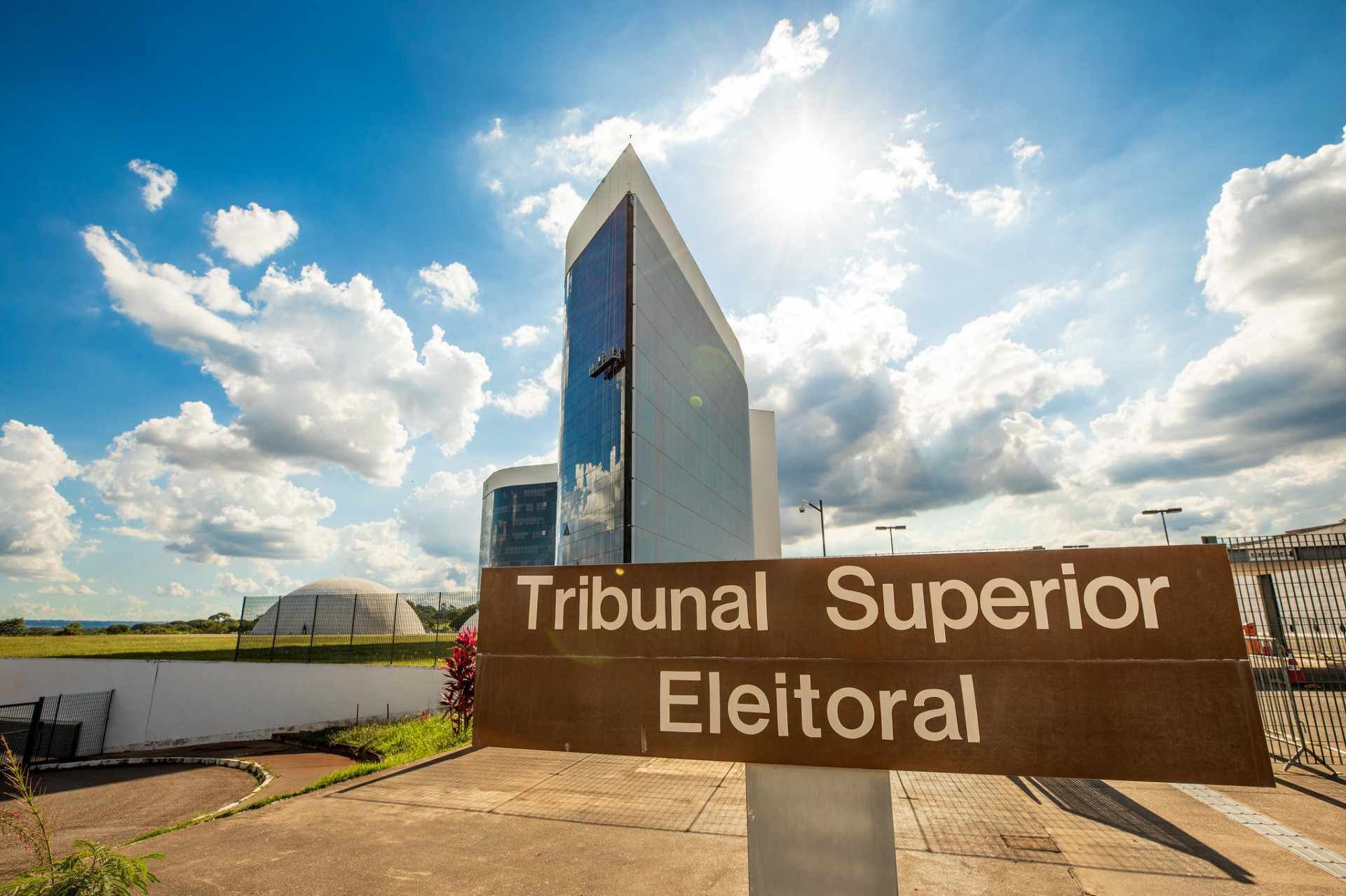PL, PT e Uni&atilde;o Brasil lideram entre partidos que v&atilde;o receber maiores verbas do Fundo Eleitoral; veja lista