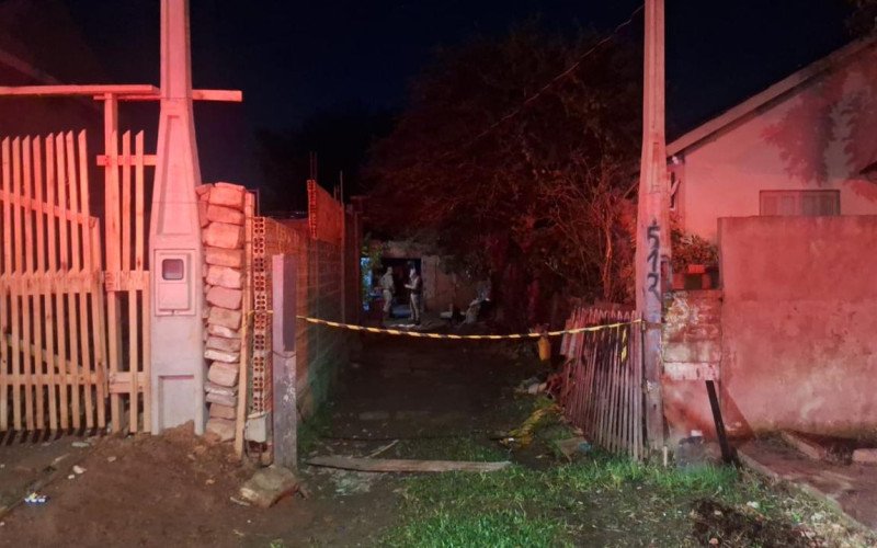 Crime cometido durante a madrugada é tratado como uma execução ligada ao tráfico de drogas e entorpecentes, em Canoas | abc+